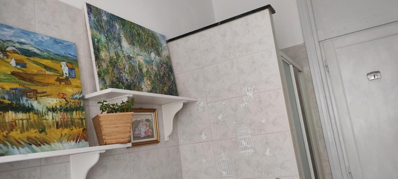 Accoglienza E Comfort Apartment Rome Exterior photo